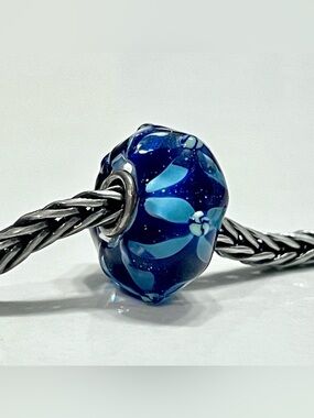 Authentic Trollbeads Blue Flower Unique Bead